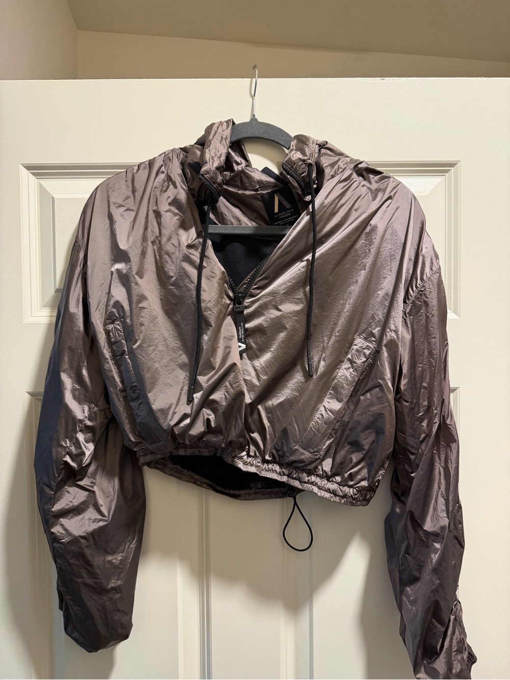 Athleta Metallic Windbreaker Cropped Jacket